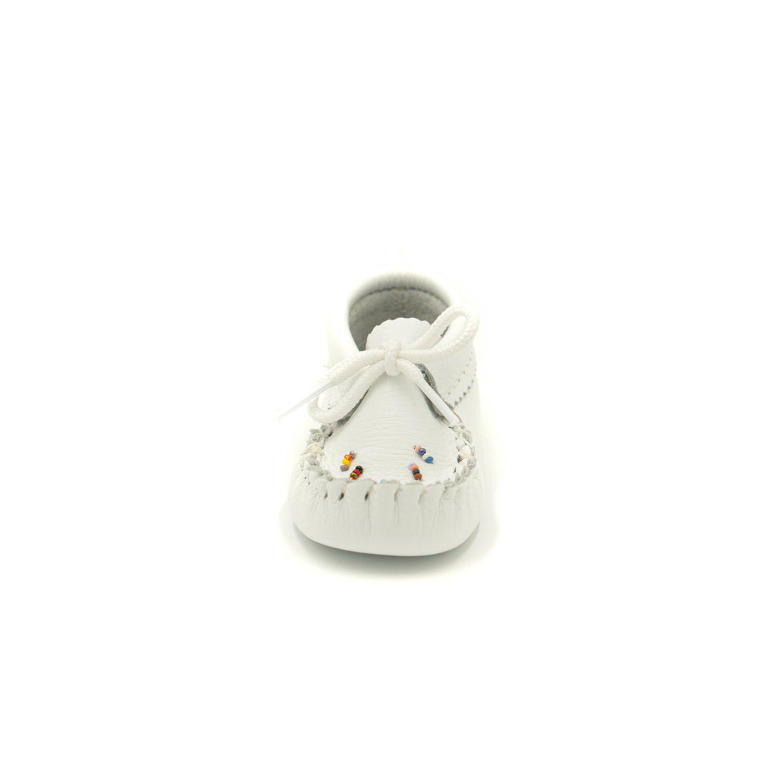 Mocassin bébé en cuir de vache blanc ÖNDINIENHTA’ (NEIGE)