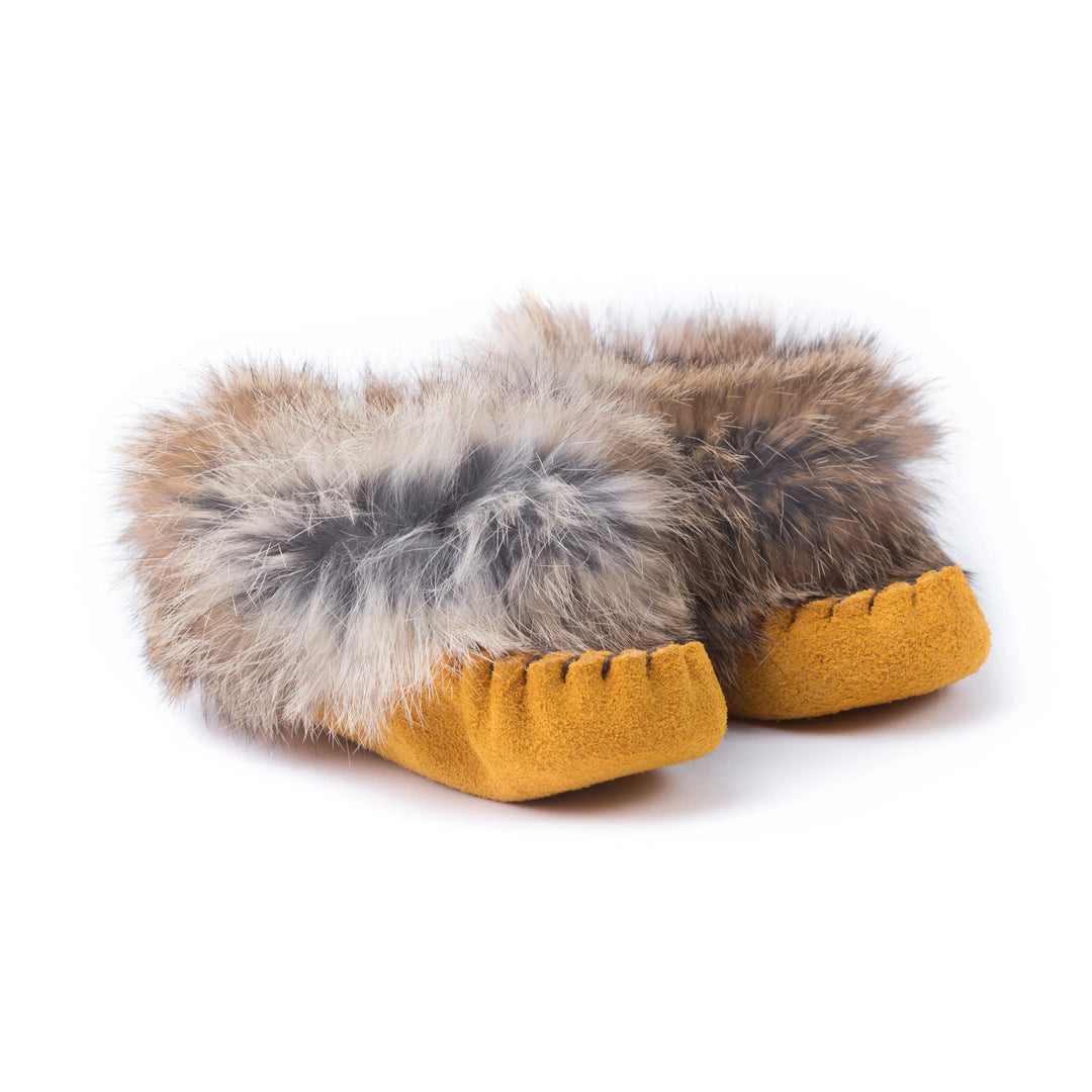Mocassin bébé en suède avec frange de lapin YARËNDA’ (ROCHE)