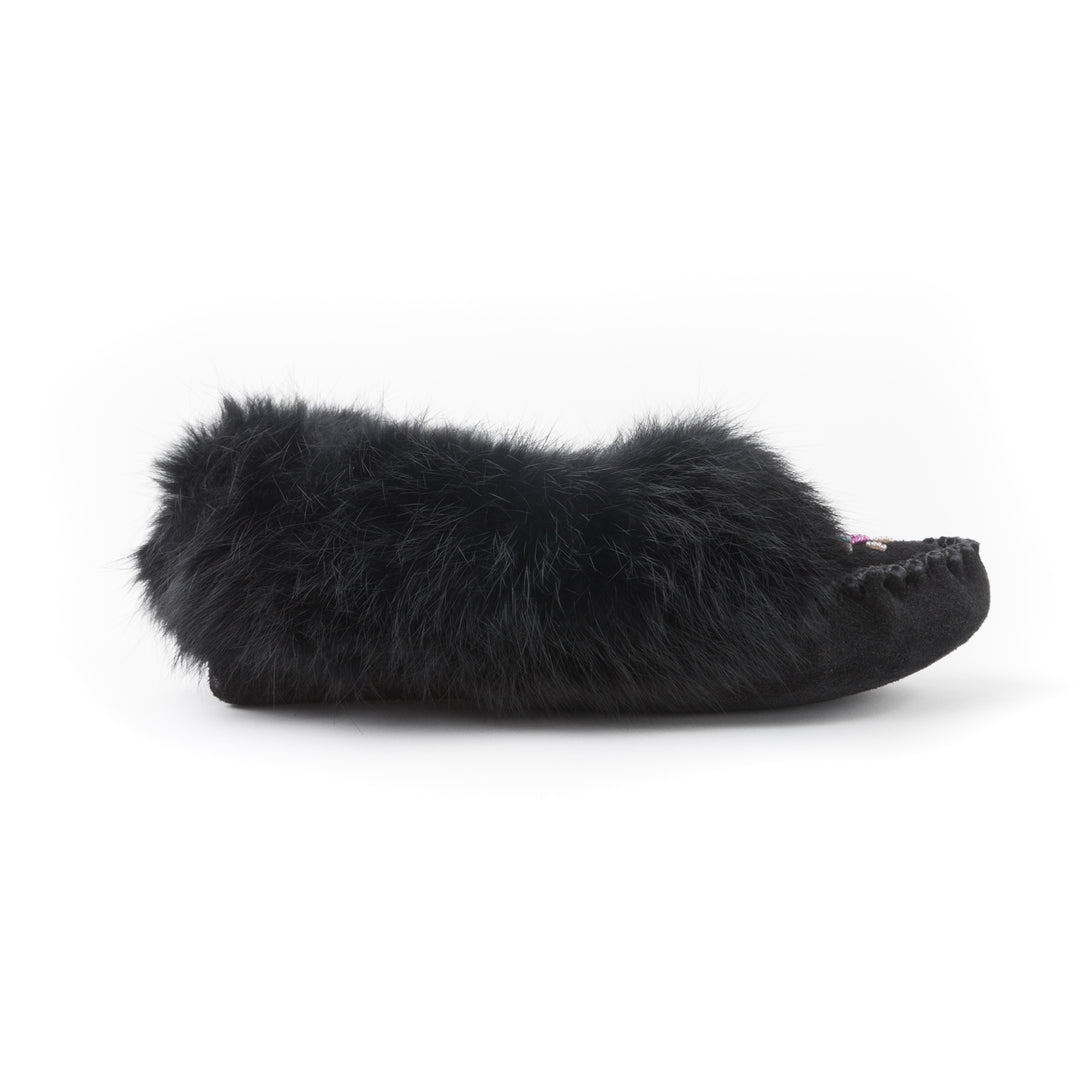 Mocassin femme en suède noir avec frange de lapin Tänionnienha&